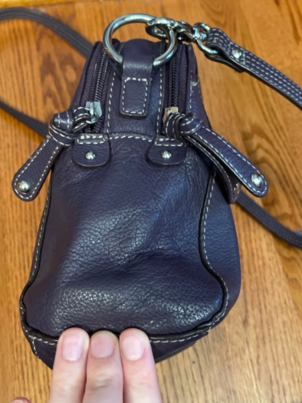 Tignanello Crossbody - Picture 7 of 8